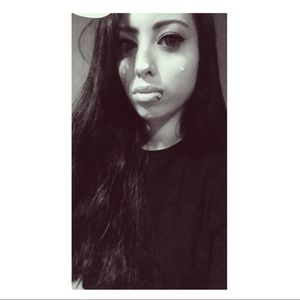 Meet your Posher, Athena